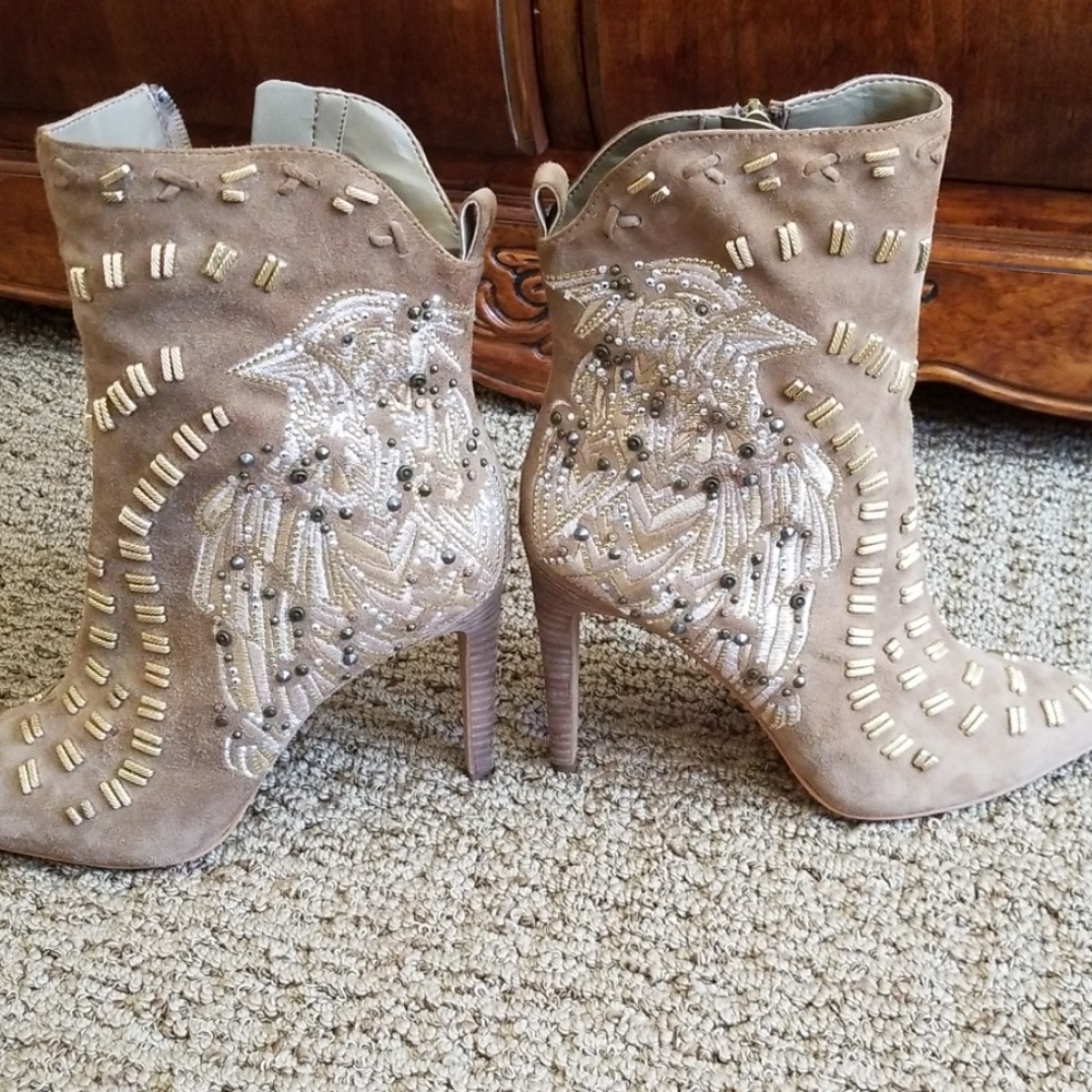 Sam Edelman Beaded boots suze 8.5